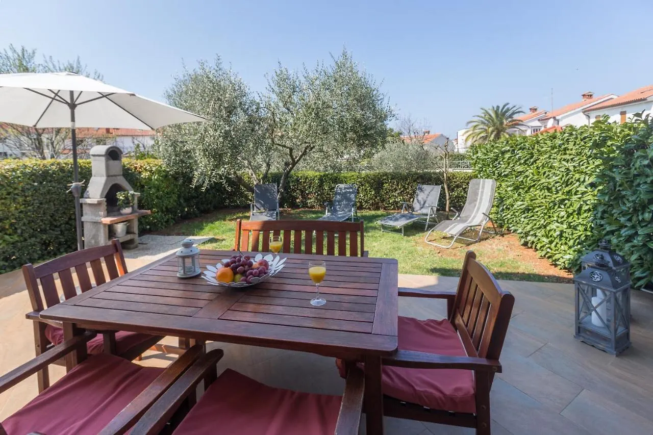 Holiday House Oliva Poreč