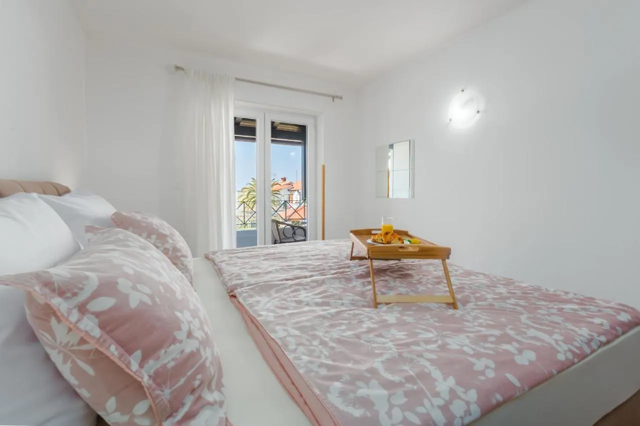 Holiday House Oliva Poreč Vakantiehuis